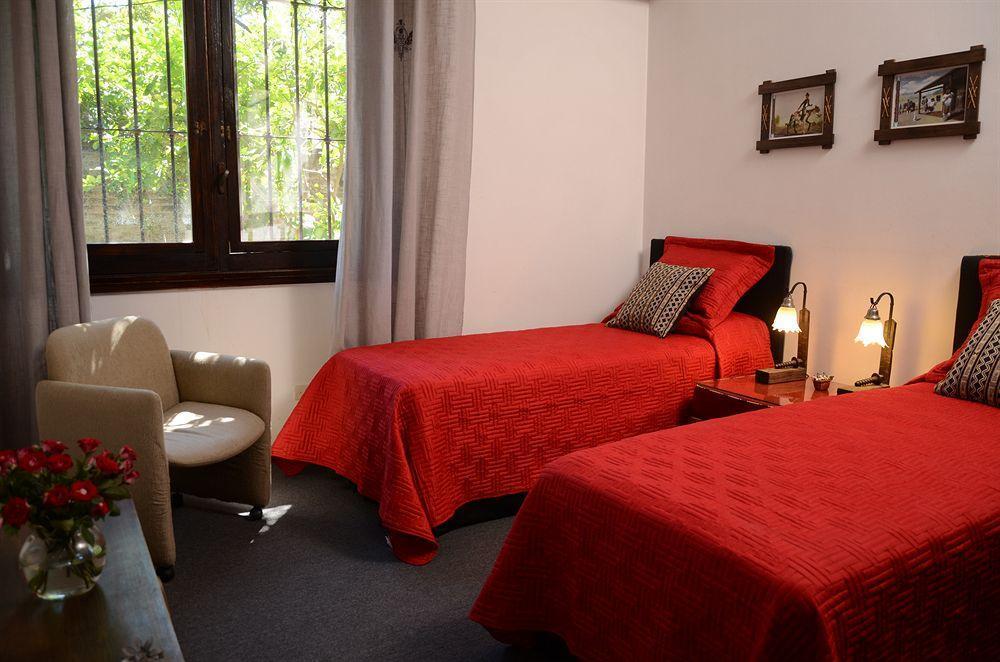 Susana Just Boutique Hotel Vicente López Buitenkant foto